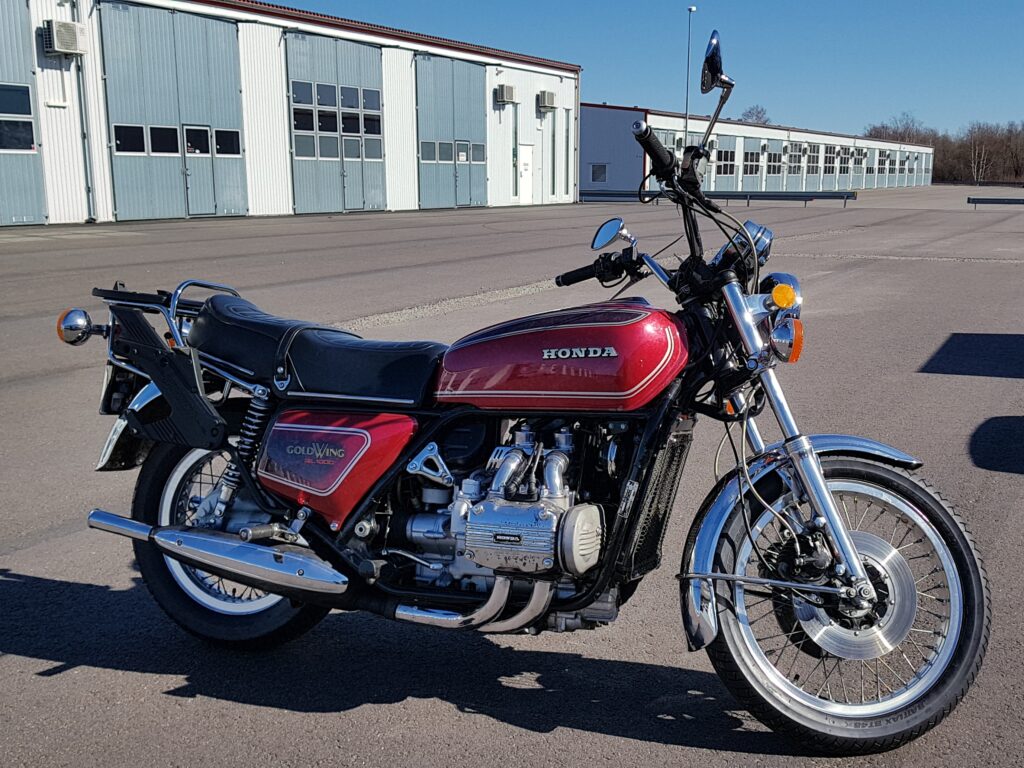 Honda GL 1000-77